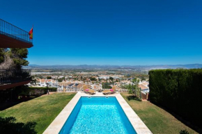 VILLA ANDALUCIA ATLANTIDA, casa con piscina privada, Alhaurin De La Torre
